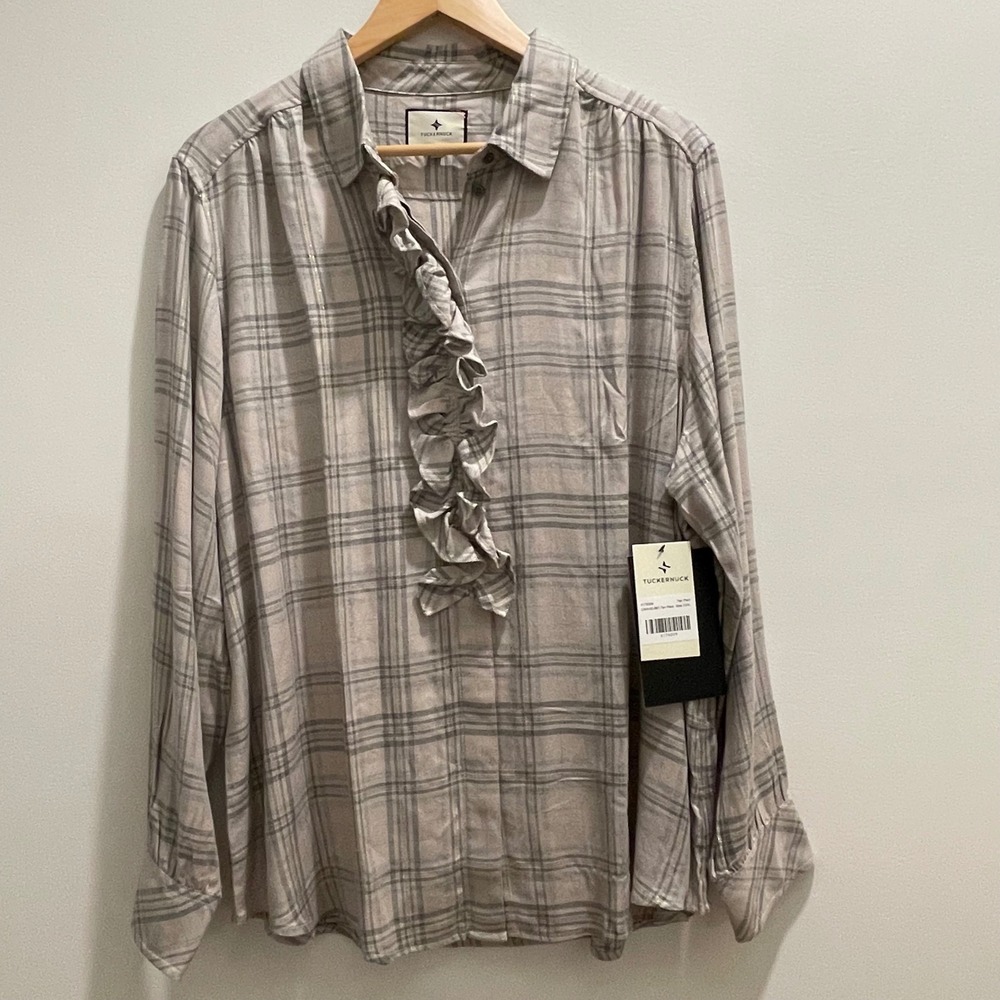 NWT Tuckernuck Tan Plaid Ruffle Front Button Down Shirt XXXL Rayon Lurex Sparkle